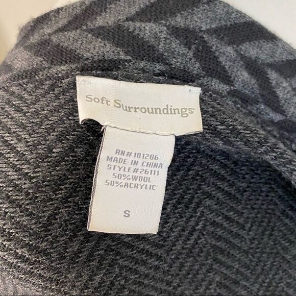 SOFT Surroundings Black Chevron Wool Blend West Saxon Long Sweater Women’s S - Picture 6 of 6